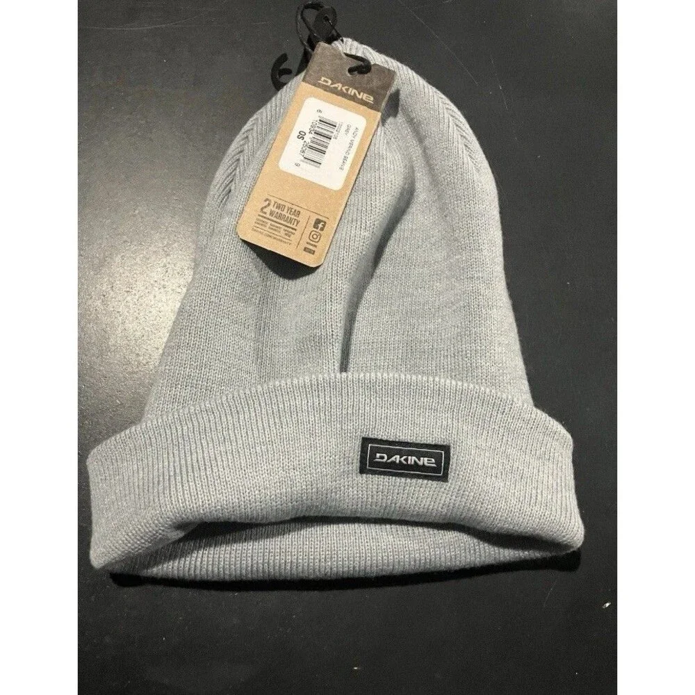 Dakine Andy Merino Wool Blend Knit Beanie Unisex Grey New